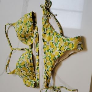 Lululemon Bikini size 12 (top and bottoms)